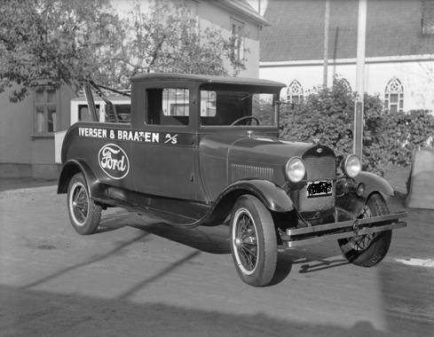 Ford AA tow truck